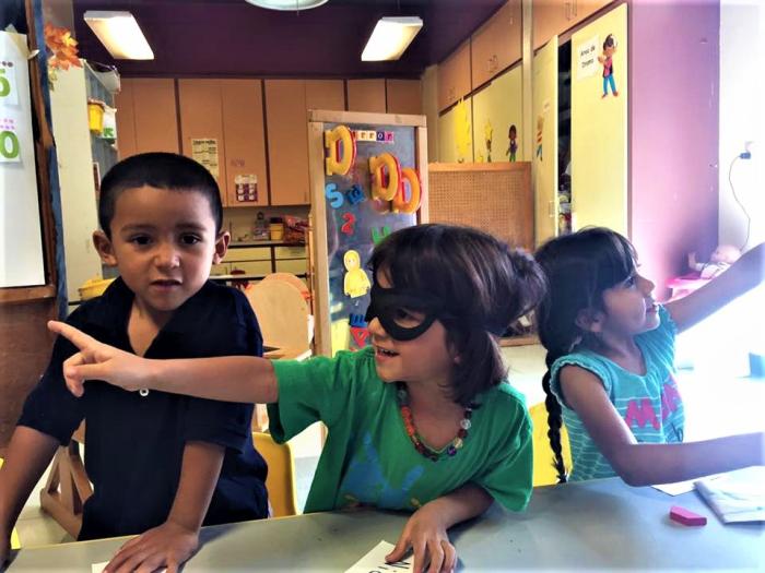 Youth participants in the P4C in the Borderlands program at Rayito de Sol Daycare and Learning Center in El Paso. Photo by Amy Reed-Sandoval.